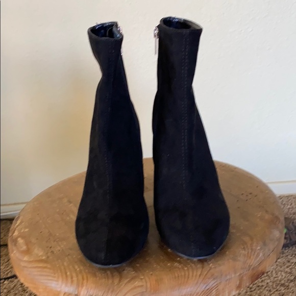 Never worn boots - Picture 2 of 4